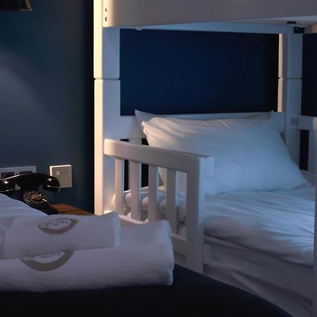 Hotel Twenties Tbilisi - Stay & Dine Экстерьер фото