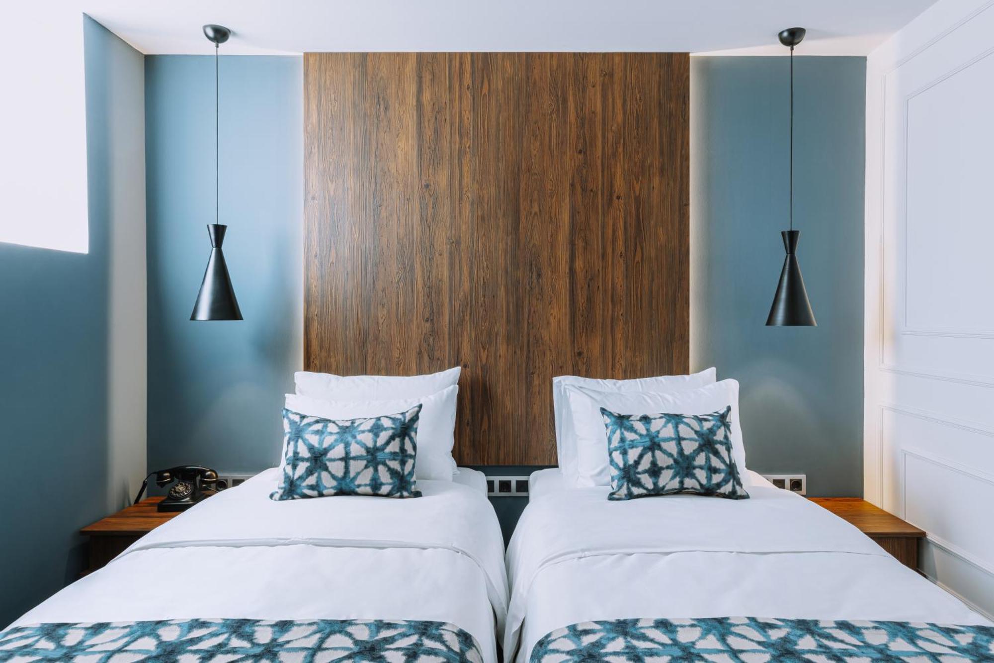 Hotel Twenties Tbilisi - Stay & Dine Экстерьер фото